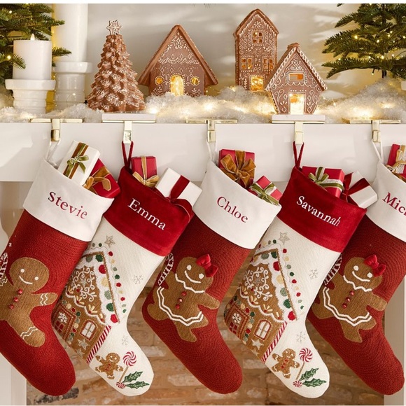 Pottery Barn Gingerbread House Stoneware New With Tag - Picture 7 of 16